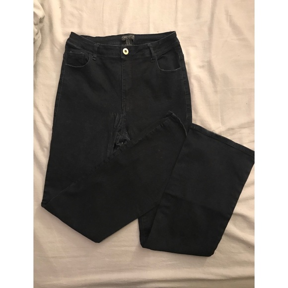 Forever 21 Denim - Forever 21 High Waisted Flare Jeans Forever 21 Denim - Forever 21 High Waisted Flare Jeans